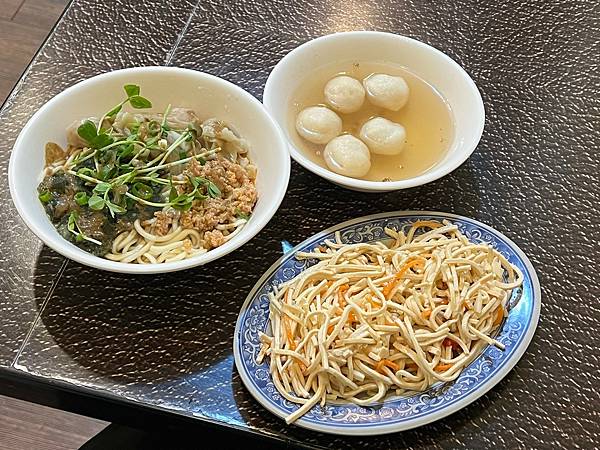 （信美食）查～老字好油皮蛋！、丸牙