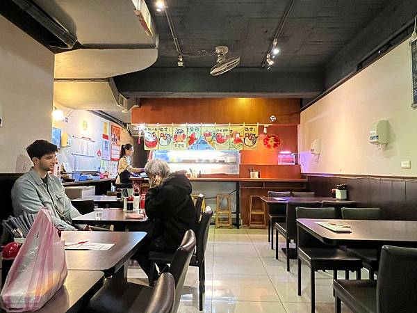 （台北丼飯）東嘉祥丼飯～松江南京巷弄人氣日本料理！澎派生魚片