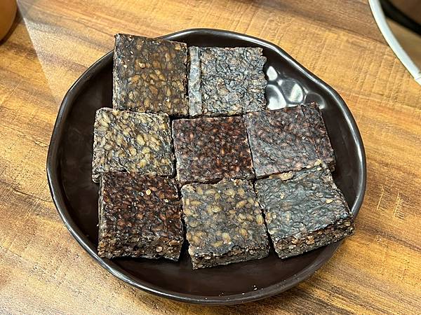 +（三重羊肉）村羊肉～炭火熬煮甘甜！羊肉嫩到爆～冬