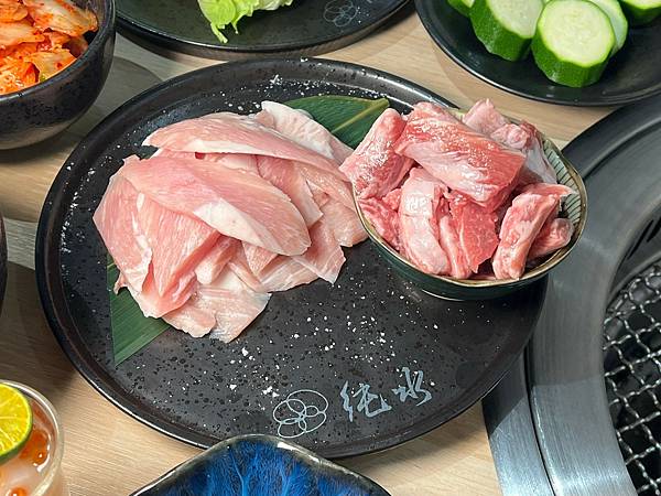 （桃園燒肉）純水燒肉～厚切牛舌超彈牙、肉質絕佳超鮮甜、免服務