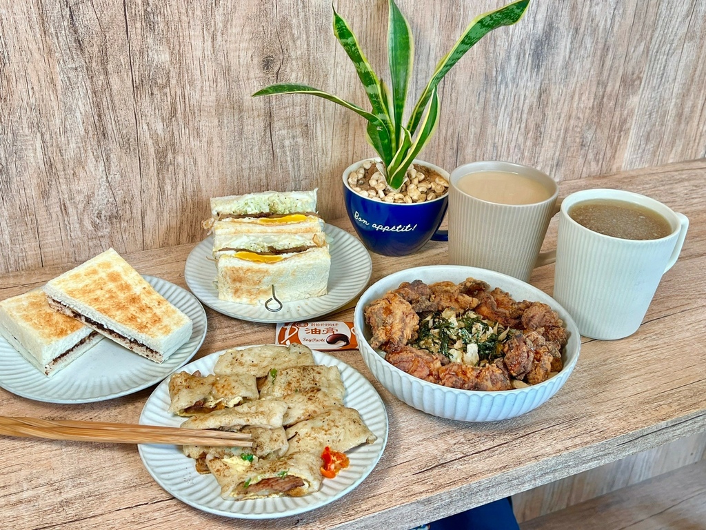 （松江南京美食）小売所～伊通街美食再+1！炭烤吐司／炒烏龍麵