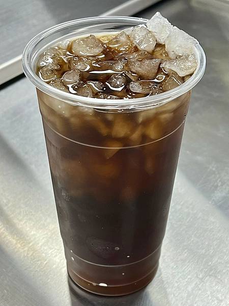 （蘆洲飲料）兩良紅茶蘆洲店～黑糖珍珠彈牙、冬瓜青茶清爽、古早