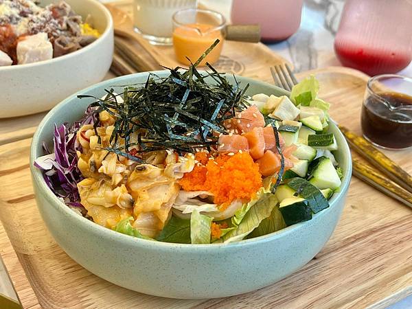 （高雄POKE）漫漫弄自選沙拉/夏威夷拌飯～高雄大學必吃夏威