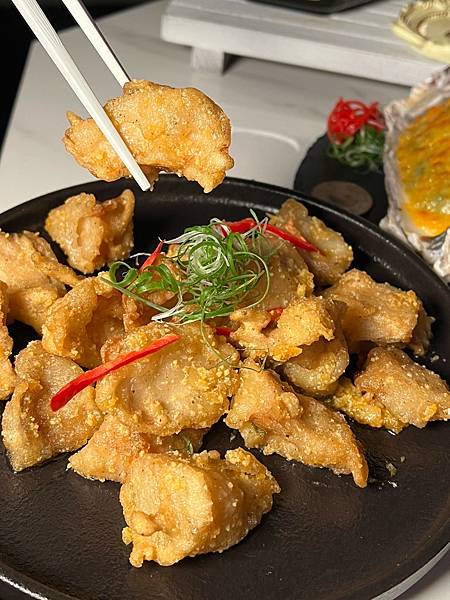 (行天宮美食)赤雞人間餐酒館~焗烤奶醬生蠔、川麻唐揚放山雞、 (行天宮美食)赤雞人間餐酒館~焗烤奶醬生蠔、川麻唐揚放山雞、