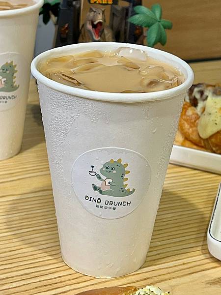 （台北早午餐）迪諾早午餐～芋泥控必吃早午餐！新品蔥鹽松阪豬蛋