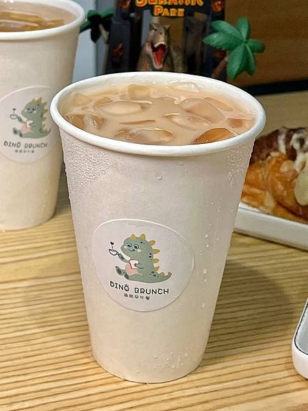 （台北早午餐）迪諾早午餐～芋泥控必吃早午餐！新品蔥鹽松阪豬蛋