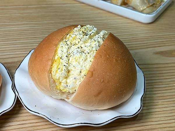 （台北早午餐）迪諾早午餐～芋泥控必吃早午餐！新品蔥鹽松阪豬蛋