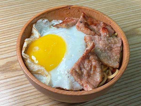 （台北早午餐）迪諾早午餐～芋泥控必吃早午餐！新品蔥鹽松阪豬蛋