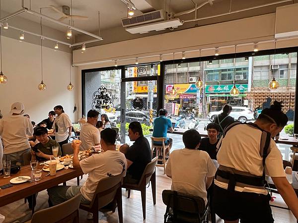 （台北千層蛋糕推薦）波赫士領地精品咖啡館 昌吉店～超強提拉米