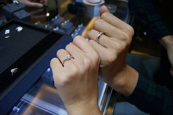 精選男戒款式推薦,最能與妳搭配的男戒款式都在樣多儷 精選男戒款式推薦,最能與妳搭配的男戒款式都在樣多儷