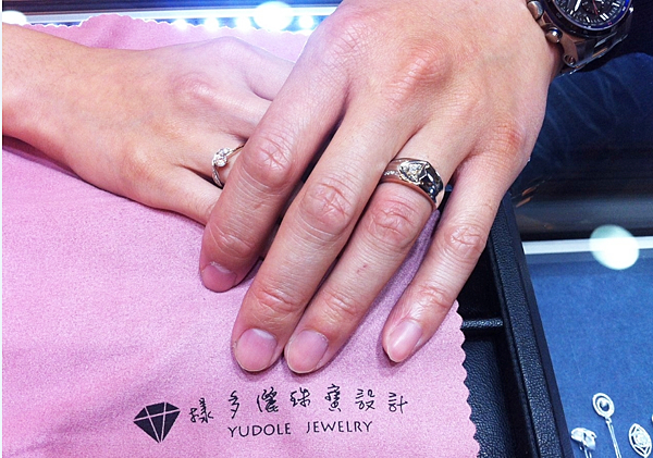 樣多儷幸福見證,原來挑選婚戒是這麼幸福的一件事! 樣多儷幸福見證,原來挑選婚戒是這麼幸福的一件事!