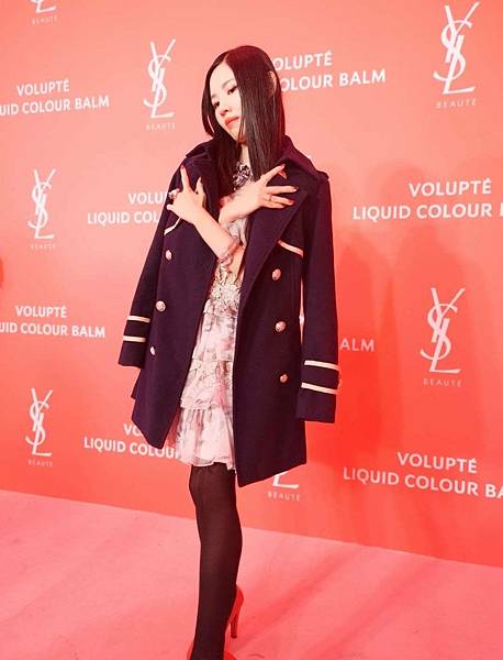 小鹦鹉护理师履历介绍❤️千万人气最美护理师❤️华丽就是小鹦鹉