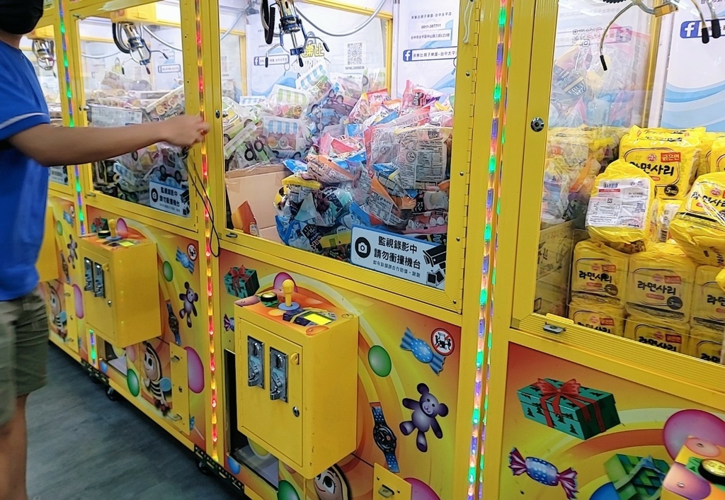 LINE_ALBUM_夾樂比_230601_2.jpg