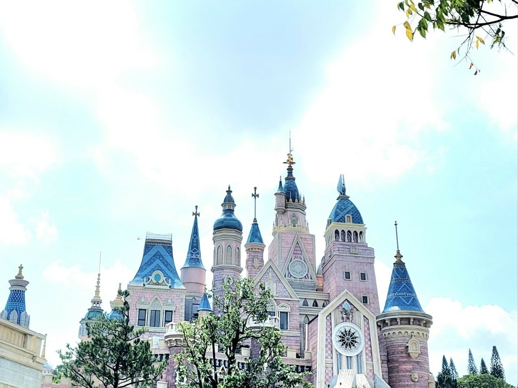 LINE_ALBUM_歐樂沃築夢城堡_240809_2.jpg