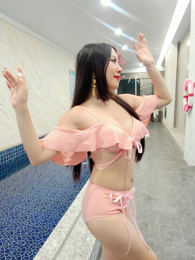 水雲端旗艦概念館❤️要住就住最好的~! 台中住宿推薦❤️鏡面