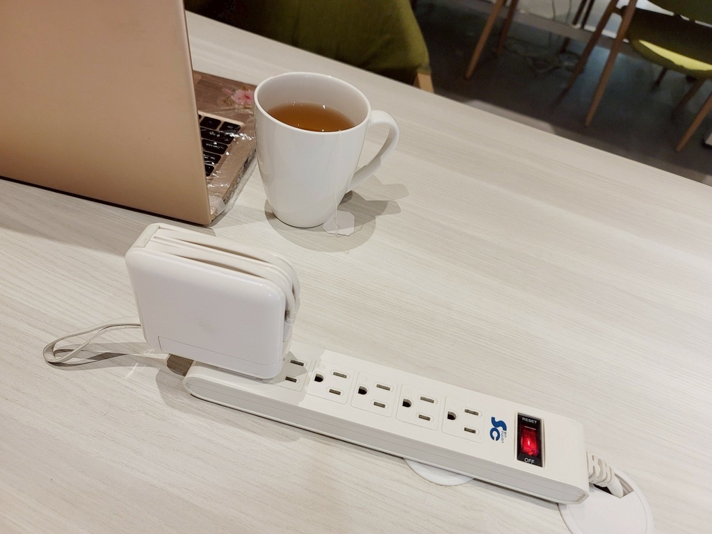 台北共享空間推薦 Hour Jungle Coworking