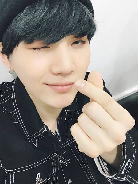 BTS SUGA16.jpg