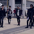 INFINITE-Back-Melon-MV Making-02.PNG