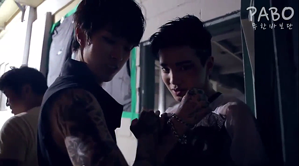 INFINITE-Back-Melon-MV Making-06.PNG