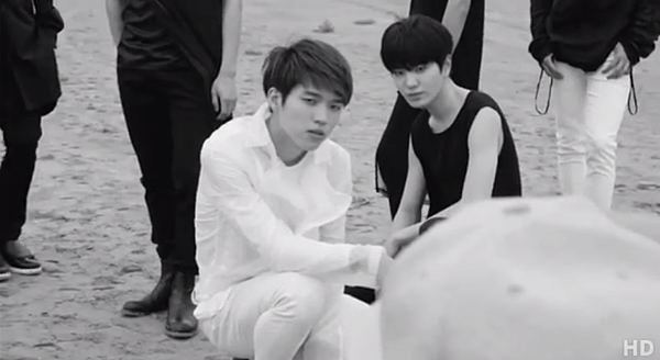 INFINITE-Back-Naver-概念照BTS-05.PNG