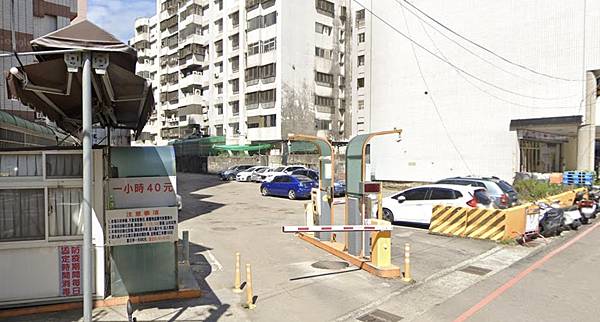 MTSK北屯店附近停車場.jpg MTSK北屯店附近停車場.jpg