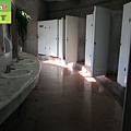 Park - male and female toilets - terrazzo - Quartz tiles - non slip treatment (6).JPG