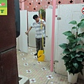 Park - male and female toilets - terrazzo - Quartz tiles - non slip treatment (69).JPG