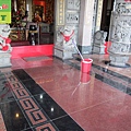 temples -  various granite floor - anti-slip construction (3).JPG