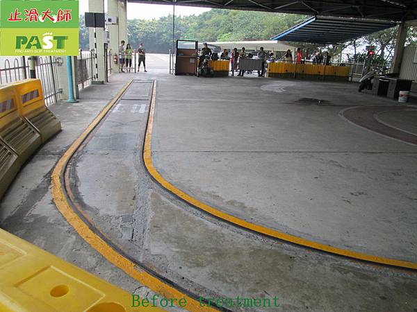 cement floor - before skid treatment - photo (4).JPG