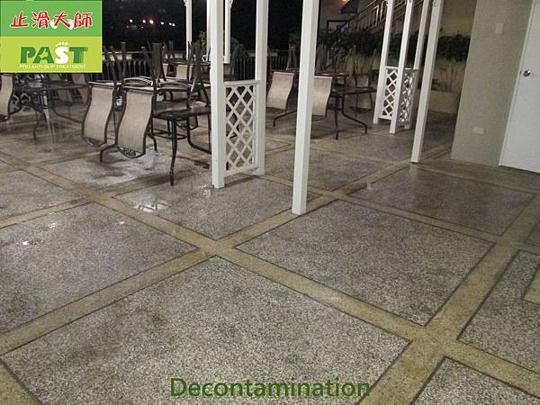 Spa Hotel - paving pebbles floor - Clear the dirt ground  construction (5).JPG