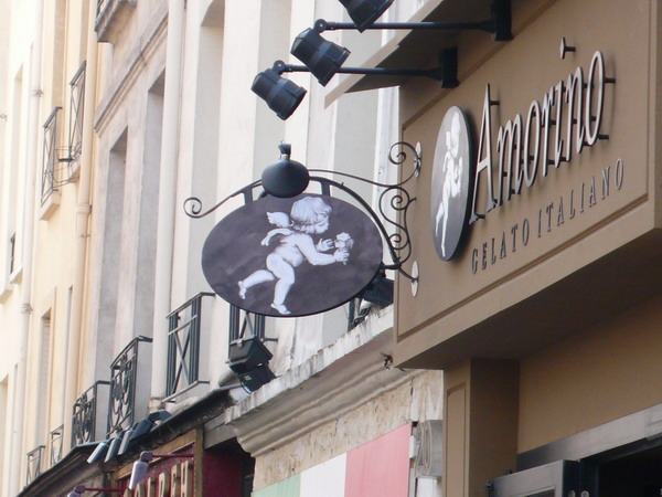 冰淇淋店招牌-巴黎.jpg 冰淇淋店招牌,巴黎.jpg