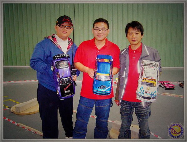 20091228_226054447010fd6860ec0reEktbmiOM1.jpg