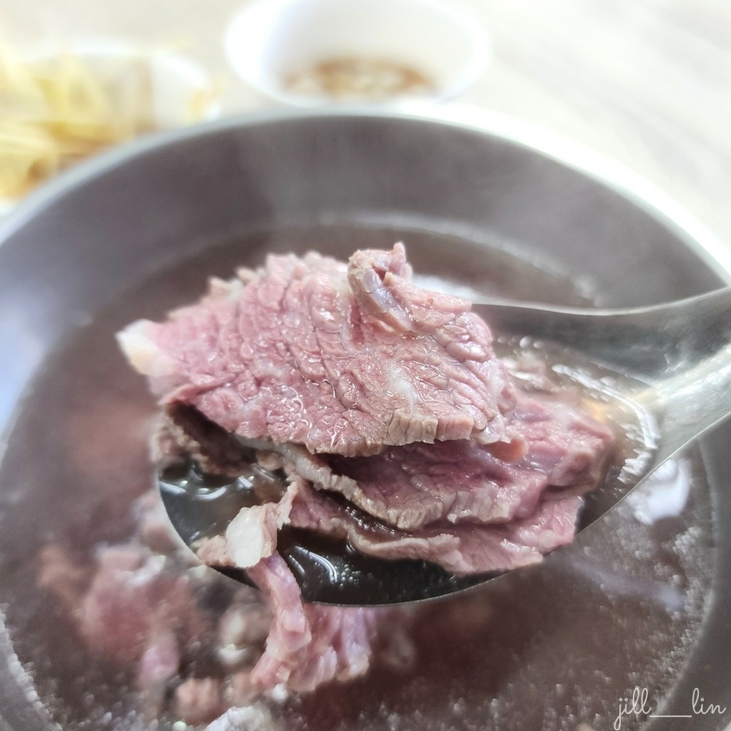 【台南 安平區】阿財牛肉湯 安平老街內的排隊美食 台南美食/