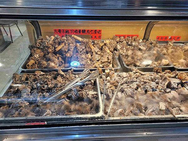 【桃園市楊梅區】【吃到飽】羊霸天下總店 羊肉爐吃到飽 帶骨羊