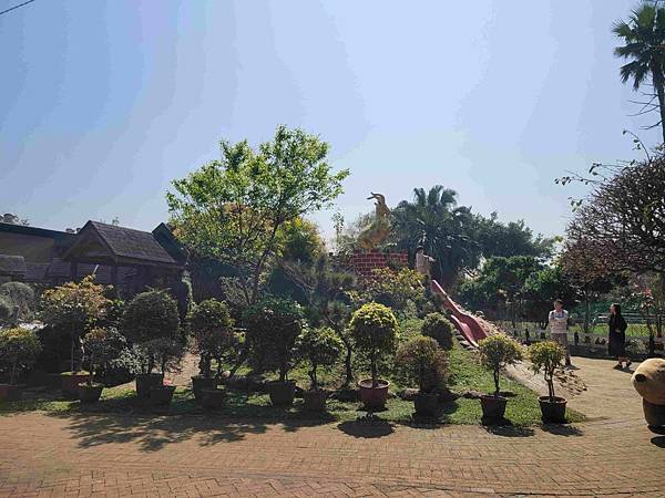 【桃園縣中壢市】【農場/牧場】2Y2M 羊世界休閒教學農場 