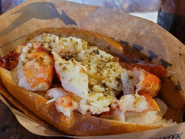 《日本大阪》燒肉Dining OneKarubi 臨空城店 