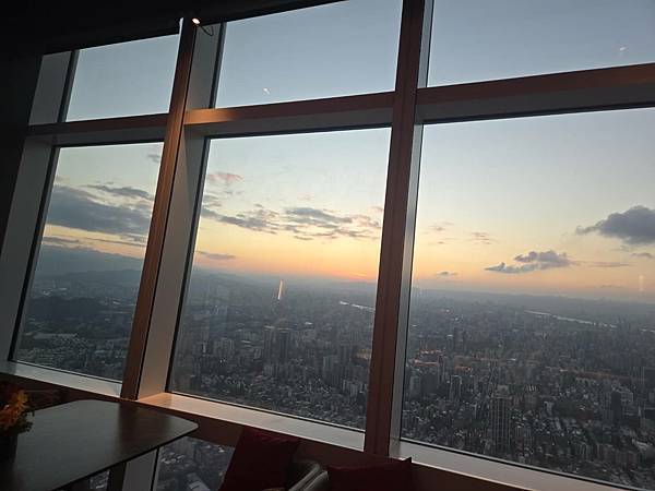 【台北市信義區】【BUFFET】饗 A JOY 全台最貴Bu