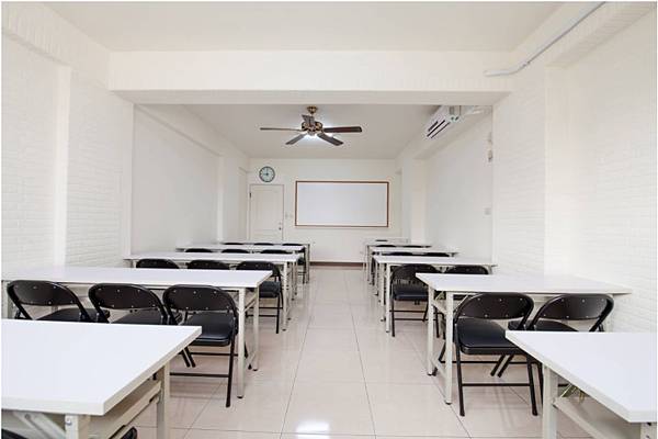 高雄場地出租.jpg 高雄場地出租.jpg