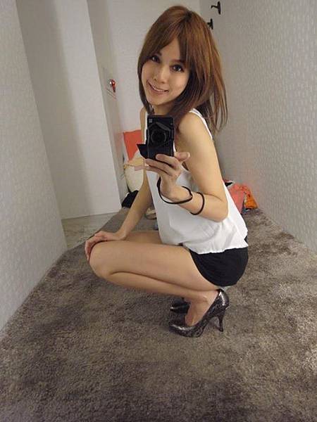 248122_3330319979312_1383604943_n