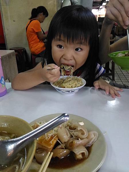 P_20160618_124911.jpg P_20160618_124911.jpg