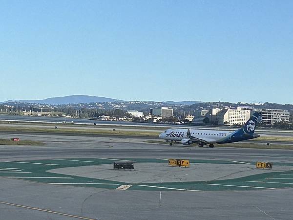 我的哩程修行 - 哩程計劃3 阿拉斯加航空 ATMOS