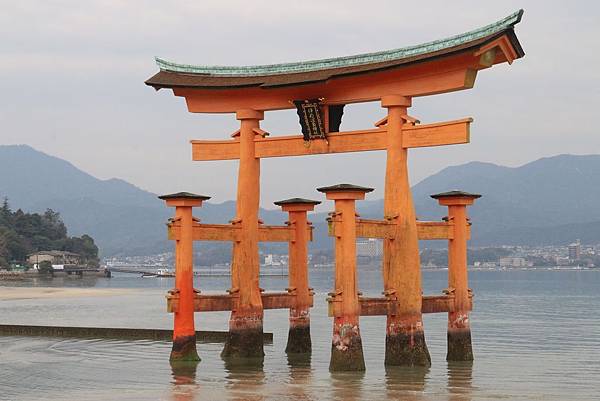 18岡廣阪京和 Day4 壯麗鳥居浮上海宮島嚴島神社 我 儒儒的旅行足跡 痞客邦 18岡廣阪京和 Day4 壯麗鳥居浮上海宮島嚴島神社 我 儒儒的旅行足跡 痞客邦
