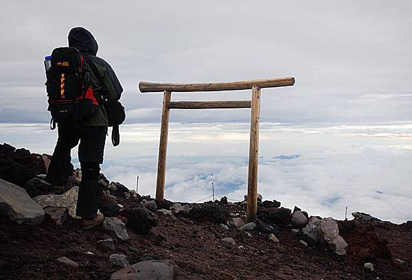 053-富士山頂風情.jpg