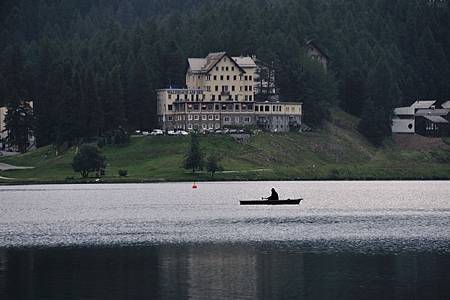 067-StMoritz-Lake.jpg