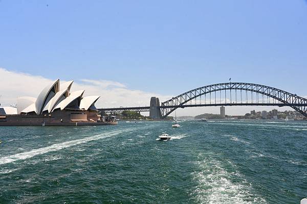 241-雪梨跨年-搭船遊雪梨港-.JPG