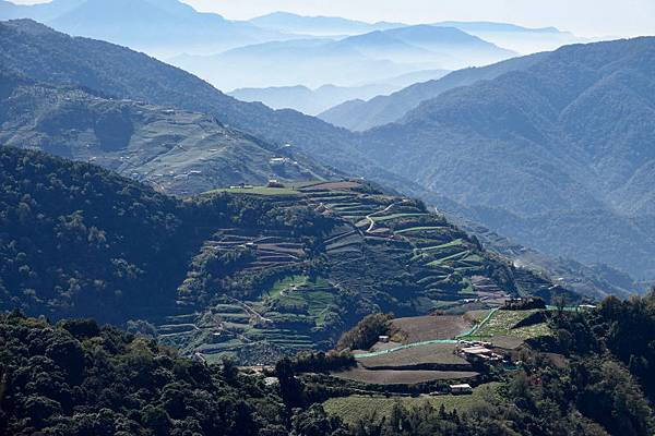 327-day-2-力行產道-往力行村馬烈霸.JPG