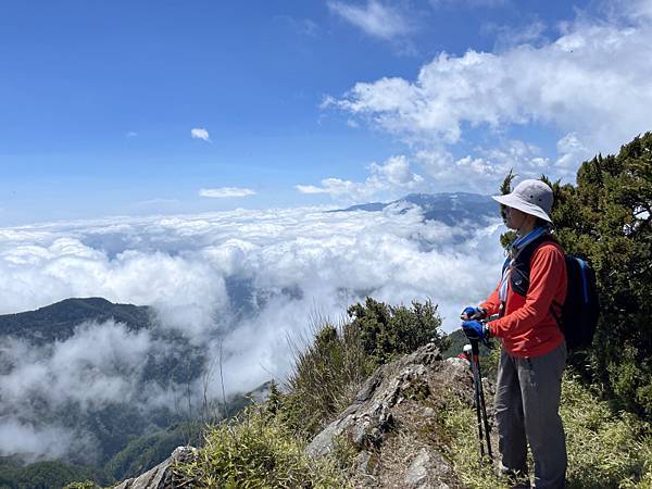 250-南橫通車之旅-登關山嶺山.JPG