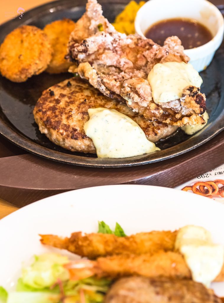 GUST (3).jpg GUST (3).jpg