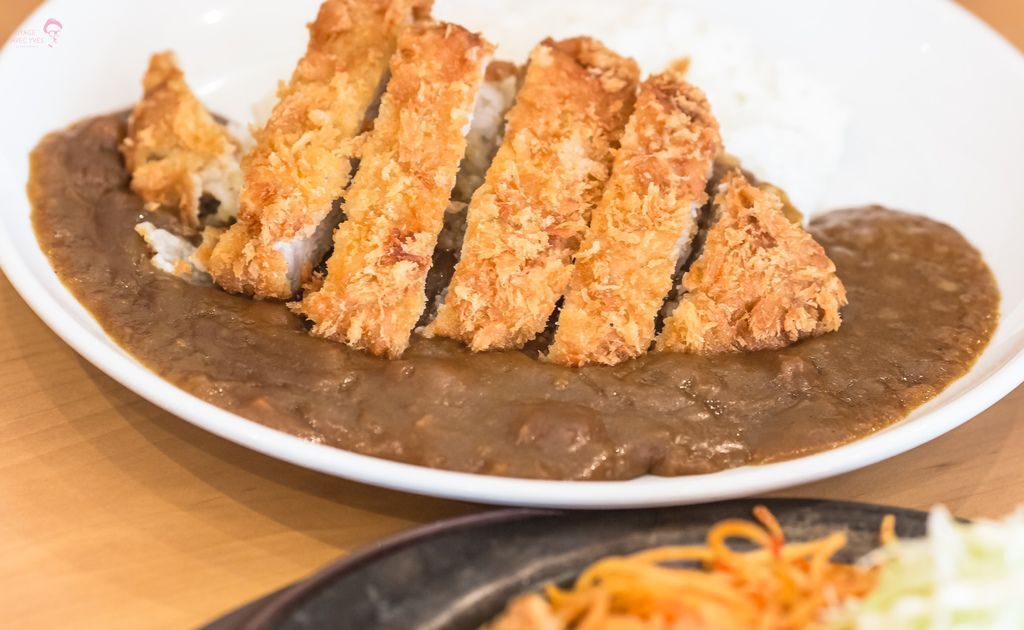 GUST (6).jpg GUST (6).jpg