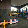 小型兒童遊樂園.jpg